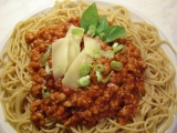 Celozrnné špagety se sojovou omáčkou