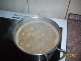Čočková polévka s bramborem a smetanou., Čočková, polévka, bramborem, smetanou.