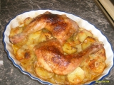 Kuřecí čtvrtky pečené na bramborách, Kuřecí, čtvrtky, pečené, na, bramborách