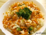 Pikantní rýže s chili a dušenou zeleninou