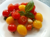 Barevná rajčátka na česnekovém oleji, Barevná, rajčátka, na, česnekovém, oleji
