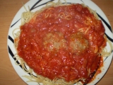 Červené špagety, Červené, špagety