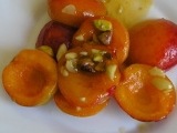 Horké meruňky s mandlemi a pistáciemi, Horké, meruňky, mandlemi, pistáciemi