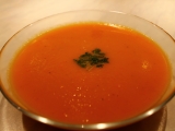 Jednoduchá mrkvová polévka se zázvorem - výborná na zimu
