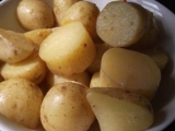 Nové brambory vařené ve vývaru, Nové, brambory, vařené, ve, vývaru