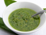 Pesto z medvědího česneku a vlašských ořechů, Pesto, medvědího, česneku, vlašských, ořechů