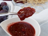 Pikantní švestkové chutney