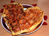Pizza ve tvaru srdce, Pizza, ve, tvaru, srdce