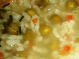 Polévka s rýží a hráškem