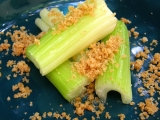 Řapíkatý celer s máslem a strouhankou, Řapíkatý, celer, máslem, strouhankou