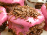 Růžové dortíčky s kefírem