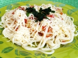 Špagety v rajčatovo - cuketové omáčce