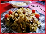 Tagliatelle s uzenou krkovicí, řapíkatým celerem, houbami a bazalkou, Tagliatelle, uzenou, krkovicí, řapíkatým, celerem, houbami, bazalkou